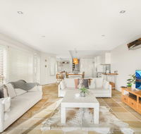 Family House With BBQ Deck Water View and Parking - Nambucca Heads Accommodation