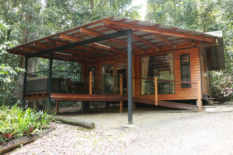 Figtree Getaway - Nambucca Heads Accommodation 1