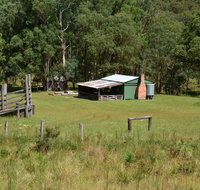 Four Bull Hut - Nambucca Heads Accommodation