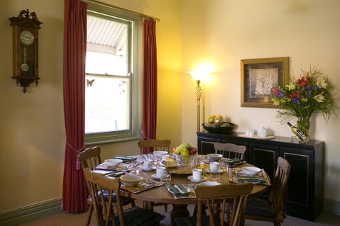 Foxgloves B&B - Nambucca Heads Accommodation 1