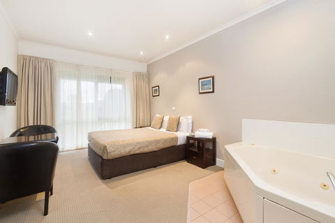 Frankston Holiday Park And Sandhurst Motel - Nambucca Heads Accommodation 2