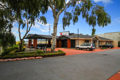 Gallery Hotel - Nambucca Heads Accommodation 2