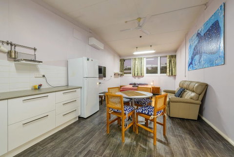Getaway Villas Unit 38-10 - 2 Bedroom Self-Contained Accommodation - Nambucca Heads Accommodation 3