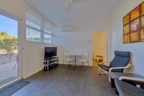 Getaway Villas Unit 38-12 - 1 Bedroom Self-Contained Accommodation - Nambucca Heads Accommodation 2