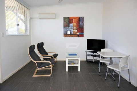 Getaway Villas Unit 38-3 - 1 Bedroom Self-Contained Accommodation - Nambucca Heads Accommodation 3