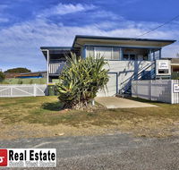 Gillies Getaway at South West Rocks - Nambucca Heads Accommodation