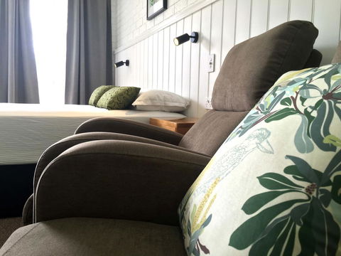 Gin Gin Village Motor Inn Motel - Nambucca Heads Accommodation 0