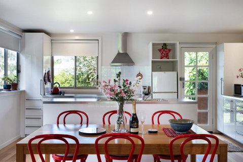 Giraffe Manor - Nambucca Heads Accommodation 0