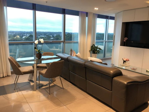Glasshouse Apartment - At Parramatta - Nambucca Heads Accommodation 0