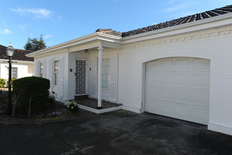 Glenelg Holiday Apartments-Colonial Square - Nambucca Heads Accommodation 0