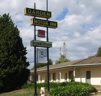 Golden Chain Garden Motor Inn Gundagai - Nambucca Heads Accommodation