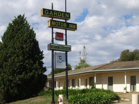 Golden Chain Garden Motor Inn Gundagai - Nambucca Heads Accommodation 0