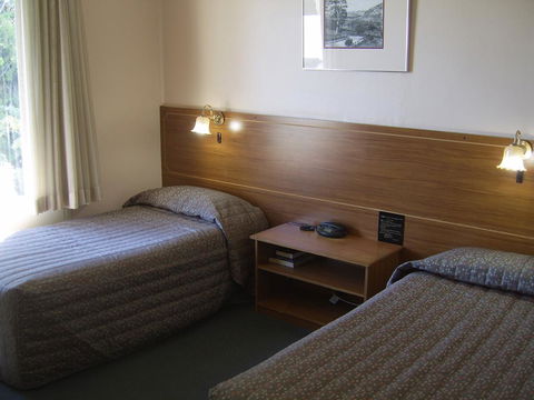 Golden Chain Garden Motor Inn Gundagai - Nambucca Heads Accommodation 3