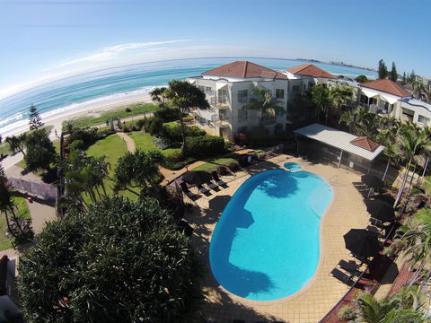 Golden Riviera Absolute Beachfront Resort - Nambucca Heads Accommodation 0