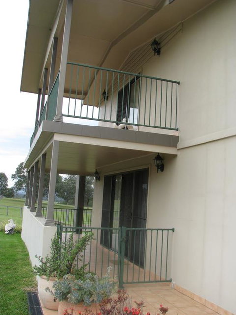 Hill Top Villas - Nambucca Heads Accommodation 3