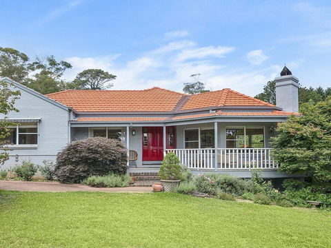 Hillview Cottage - Classic Country Comfort And Charm - Nambucca Heads Accommodation 0