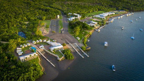 Hinchinbrook Marine Cove Resort - Nambucca Heads Accommodation 0
