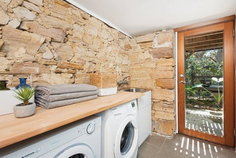Historic 1890s House With Terraced Backyard Deck - Nambucca Heads Accommodation 2