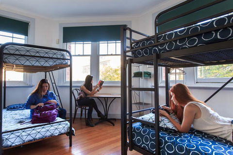 Hobart Central YHA - Nambucca Heads Accommodation 3