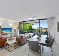 HomeHotel Ultra Luxurious 3 bedroom penthouse. - Nambucca Heads Accommodation