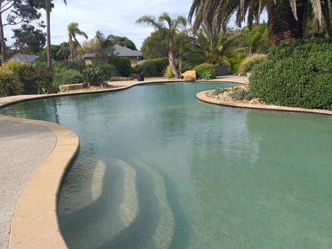 Island Cove Villas - Nambucca Heads Accommodation 2