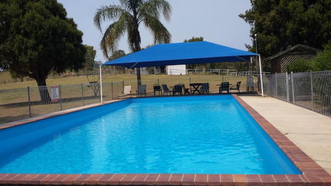 Jacaranda Motor Lodge - Nambucca Heads Accommodation 0