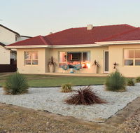 Jewel of the South Beachside Holiday Rental - Nambucca Heads Accommodation