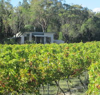 Just Red Wines Cabins - Nambucca Heads Accommodation