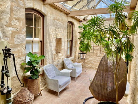 Karatta Beach Cottage - Nambucca Heads Accommodation 0