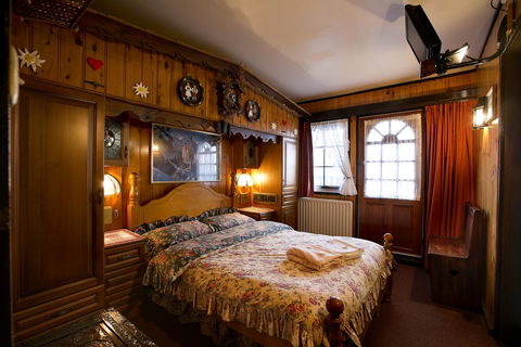 Karelia Alpine Lodge - Nambucca Heads Accommodation 0