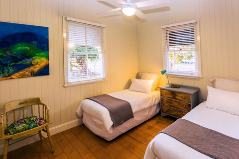 Kenilworth Cottage Barcaldine - Nambucca Heads Accommodation 2