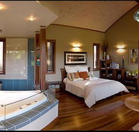 King Ludwigs Cottage - Nambucca Heads Accommodation