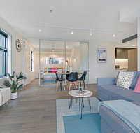 KOZYGURU WOLLI CREEK KOZY 1 BED APT SYDNEY AIRPORT  SYDNEY CBD NWC020 - Nambucca Heads Accommodation