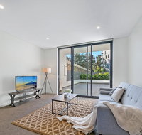 KOZYGURU WOLLI CREEK KOZY 3 BED APT  FREE PARKING NWC009 - Nambucca Heads Accommodation