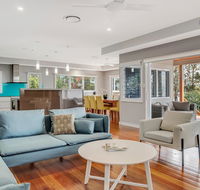LAKEFRONT and SUNSET HAVEN - Nambucca Heads Accommodation