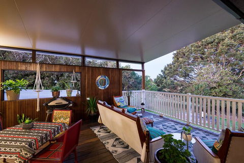 Land Of Lost Treasure - Nambucca Heads Accommodation 2