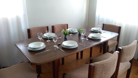 Large 5-Bedroom House With Wifi & Netflix Close To Taronga Western Plains Zoo - Nambucca Heads Accommodation 1