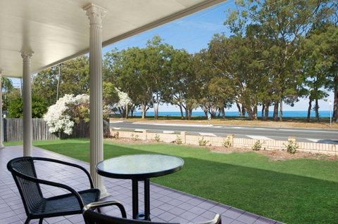 Large Family Waterfront Home With Room For A Boat - Welsby Pde, Bongaree - Nambucca Heads Accommodation 0