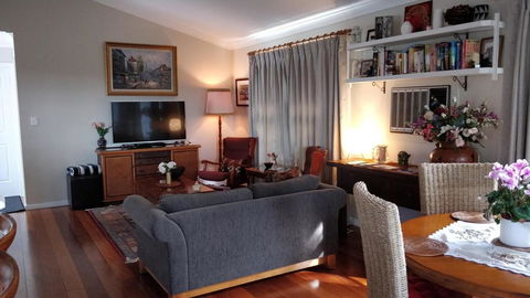 Laurel House - Nambucca Heads Accommodation 0