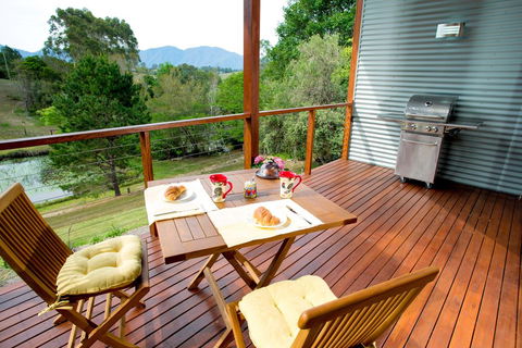 Lilypad Luxury Cabins - Nambucca Heads Accommodation 1