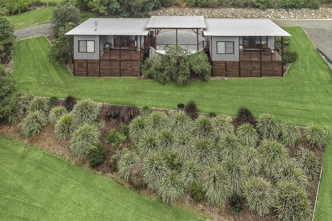 Lilypad Luxury Cabins - Nambucca Heads Accommodation 2