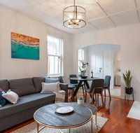 Luxurious Heritage Home with Harbour Bridge Views - Nambucca Heads Accommodation