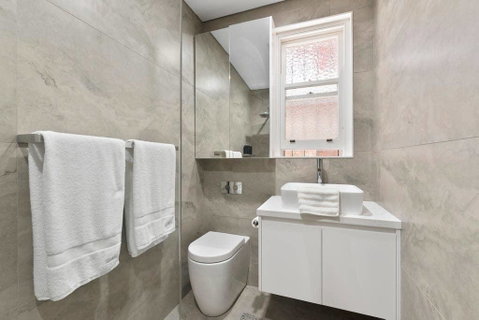 Luxury Escape, In Bellevue Hill Apartment - Nambucca Heads Accommodation 1