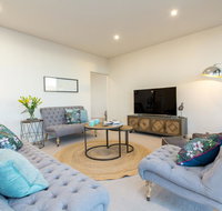 Luxury Four Bedroom Apartment - Nambucca Heads Accommodation