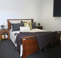 Luxury Homestay BNB in Rochedale - Nambucca Heads Accommodation