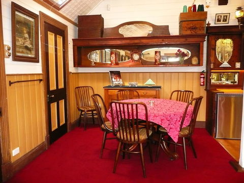 Madam Saddler - On Fraser Clunes - Nambucca Heads Accommodation 3