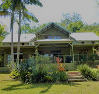 Magnolia Cottage - Nambucca Heads Accommodation