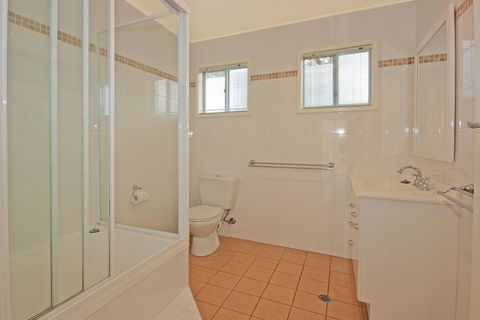 Matron 17, Narrawallee - Nambucca Heads Accommodation 2