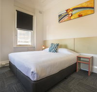 Melton Hotel Auburn - Nambucca Heads Accommodation