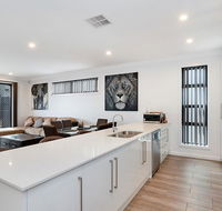 Modern Luxury at Christies Beach - Nambucca Heads Accommodation